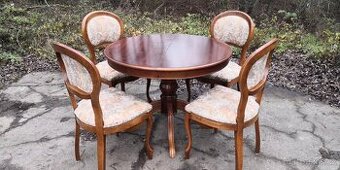 Masivní rozkládacícstůl+4ks starožitných židlí