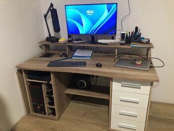 psací stůl - 1