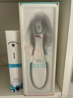 BLACK FRIDAY NuSkin ageLOC Boost pristroj+Pumps serum -60%