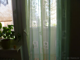 Nové závěsy 2 ks, levně