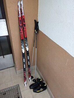 set na bezky 150 cm. hole 120. boty 38