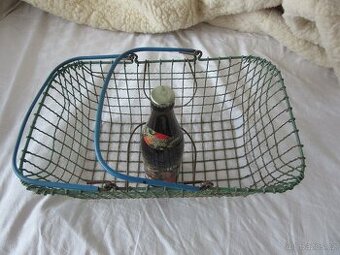 retro nákupní košík"žena za pultem"