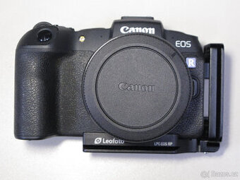 Canon EOS RP jen 7818 fotek v zánovním stavu