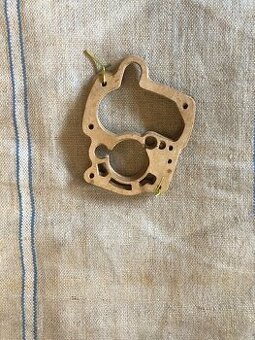 TĚSNĚNÍ POD VÍKO KARBURÁTORŮ  BS