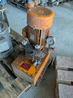 Hydraulický agregát s motorom nádržou 1,5 kw 180 bar