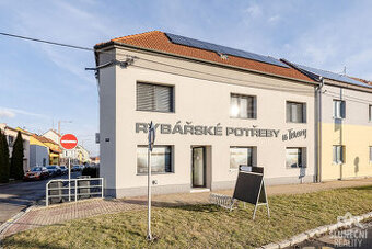 Pronájem zavedeného obchodního prostoru, 71 m², Staré Město,