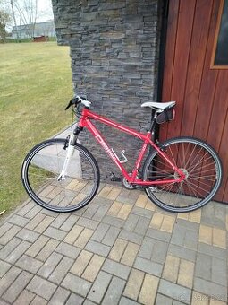 Trekingové kolo Pells Crono