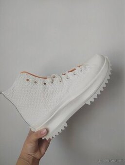 Converse run star hike hi platform