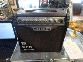 Kytarové kombo line 6 spider iii 15w
