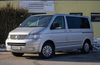 Volkswagen Transporter T5 Caravelle 2.5 TDI tiptron