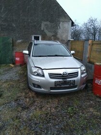 Toyota Avensis kombi