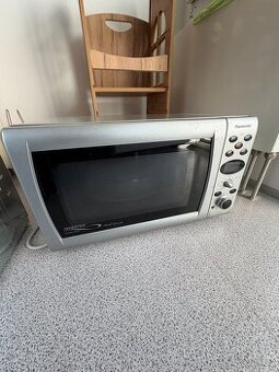 Mikrovlnná trouba Panasonic Inverter