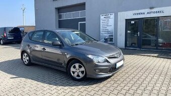 Hyundai i30, 1.4 16V 80KW / LPG //RV 2/2011
