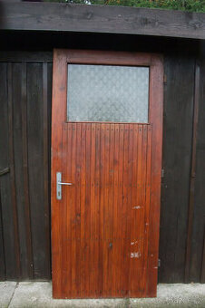 Vchodové dveře