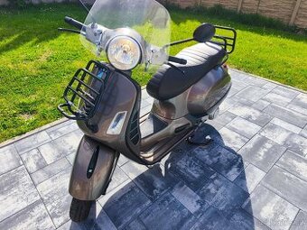 Vespa GTS 300