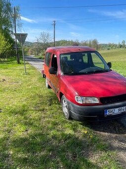 Berlingo 2.0 hdi díly