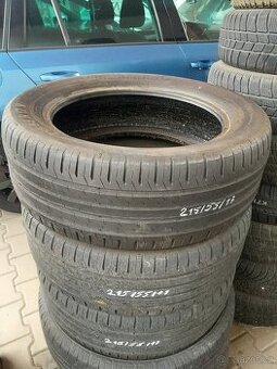 Letní pneu 215/55 r17