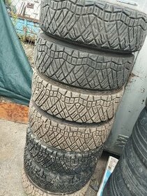 Autokrosové pneu