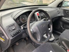 hyundai tucson sedadla-interier - 1