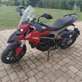 Ducati hyperstrada 821