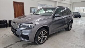 BMW X5 xDrive40d/ M-packet/ Servis BMW/NOVA CENA