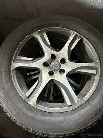 Volvo xc60 235/60/18 zimni - 1