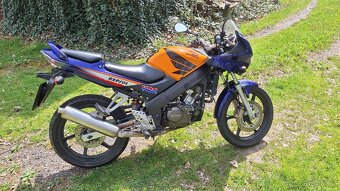 HONDA CBR125R Repsol