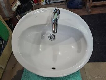 Prodám umyvadlo Jika s baterií