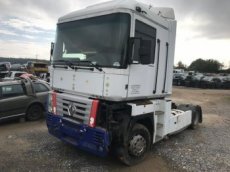Renault Magnum 440 2005 - díly viz fota