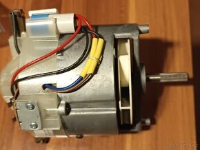 Motorek do sekačky NRE 011 Ergo 550 W náhradní díl Motorek