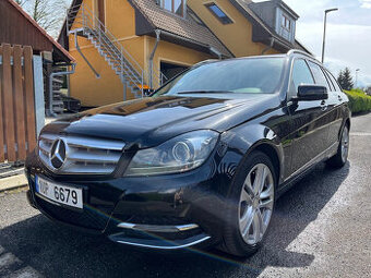 Mercedes-Benz C 220 CDI Avantgarde (W/S204) – 2014