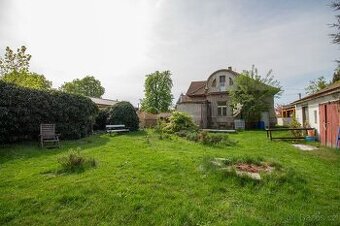 Samostatně stojící rodinný dům 3+1 ve Velkém Oseku u Kolína