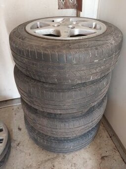 Litá kola pneu 165/65 r14