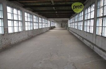 Pronájem skladového prostoru 620 m²