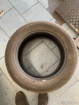 235/55 R17 letni Nokian