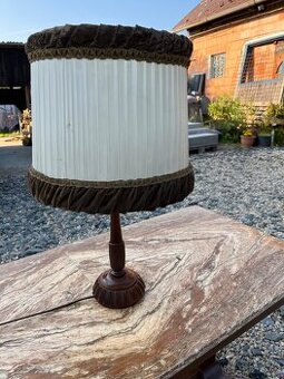 Stolní lampa