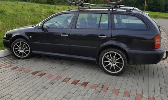 5x100 Letní komplet R17- ALU STILAUTO SR500 (Octavia 1 RS)