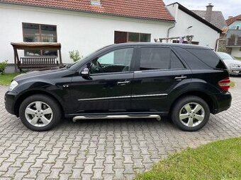 Prodám Mercedes Ml420 W164 V8 z roku 2007,pěkný stav,