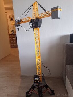 Jeřáb na ovládání