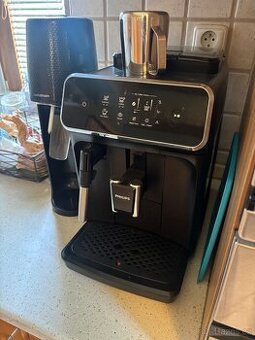 Kávovar Philips series 2200 - EP2220