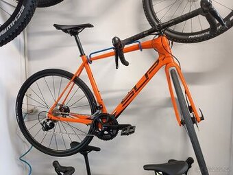 Superior X-Road Team Elite