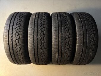 Zimní pneu WR A4 205/55R16
