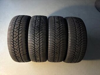 Zimní pneu Pirelli 205/55R16
