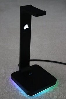 Stojan na sluchátka Corsair ST100 RGB Premium