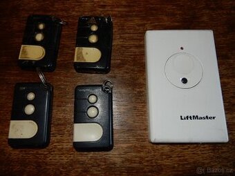 Dálkový ovladač Liftmaster k vratům