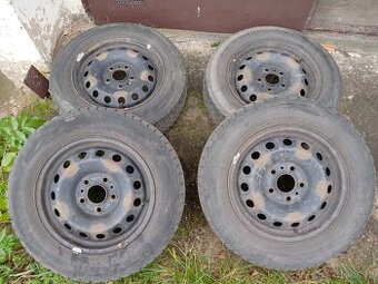 195/65 r15 et 48 zimní kola Hyundai