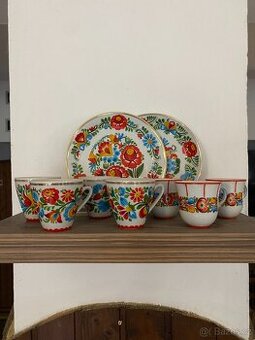 Sada malované keramiky