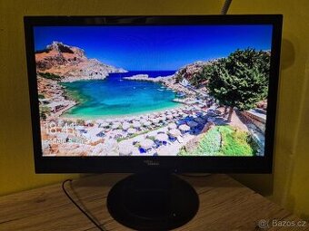 Kanclarsk PC + monitor + klavesnice + my