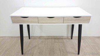 Pracovní stůl s černými nohami Neptun Actona