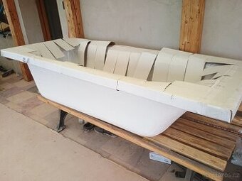 Nová vana - nerozbalená 170x70cm + nožičky